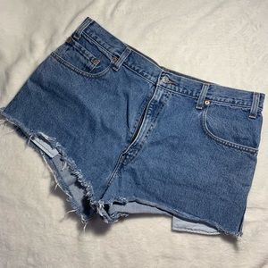 Levi’s Short Denim Shorts